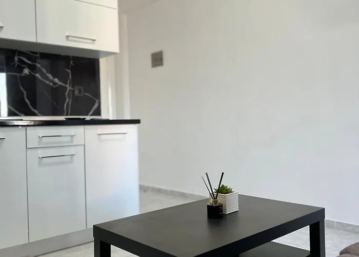 Apartamento Uka Nea Iraklia